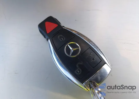 2015 Mercedes-Benz S 550 из США, поврежденный, VIN WDDUG8CB7FA078874